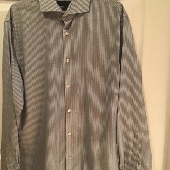 Tommy Hilfiger dress shirt - Picture 1 of 4